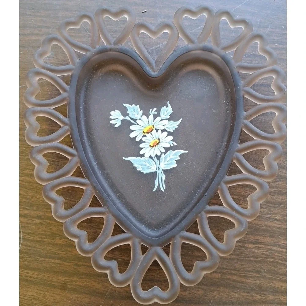 VTG Westmoreland Chocolate Heart With Daisies Trinket‎ Dish